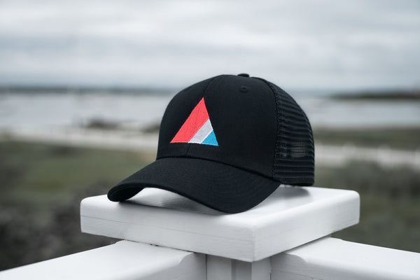 TRI GRIT PASTEL - Black Mesh Trucker